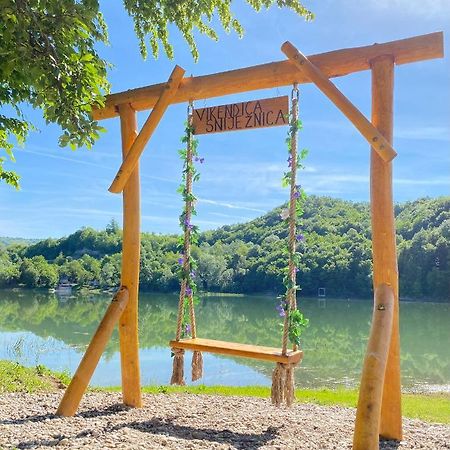 Jezero Snijeznica - Vikendica Villa Luaran gambar