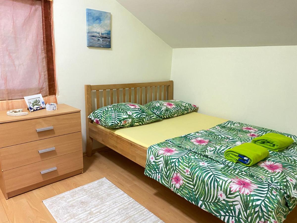 Jezero Snijeznica - Vikendica Villa Luaran gambar