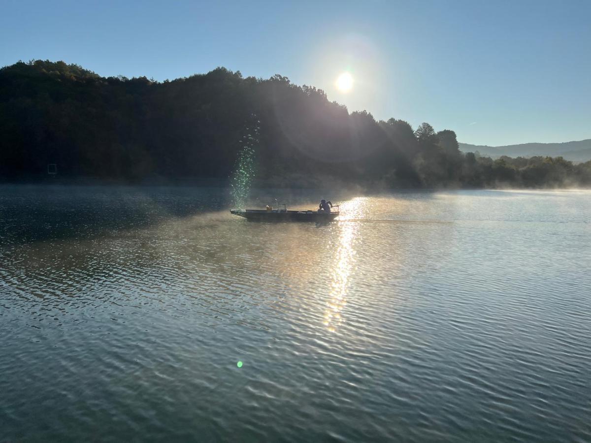 Jezero Snijeznica - Vikendica Villa Luaran gambar